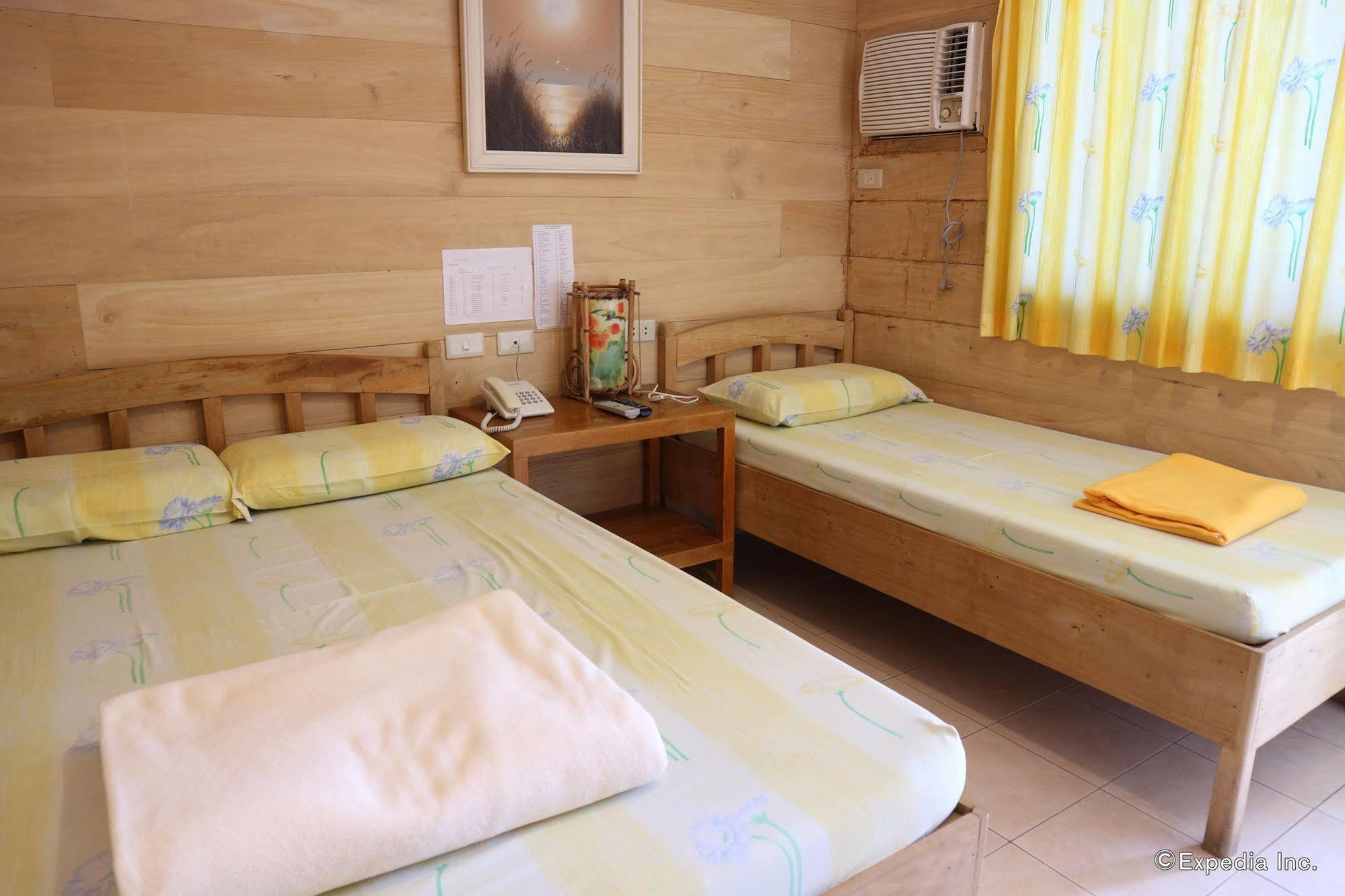 Antulang Beach Resort Siaton Exterior foto